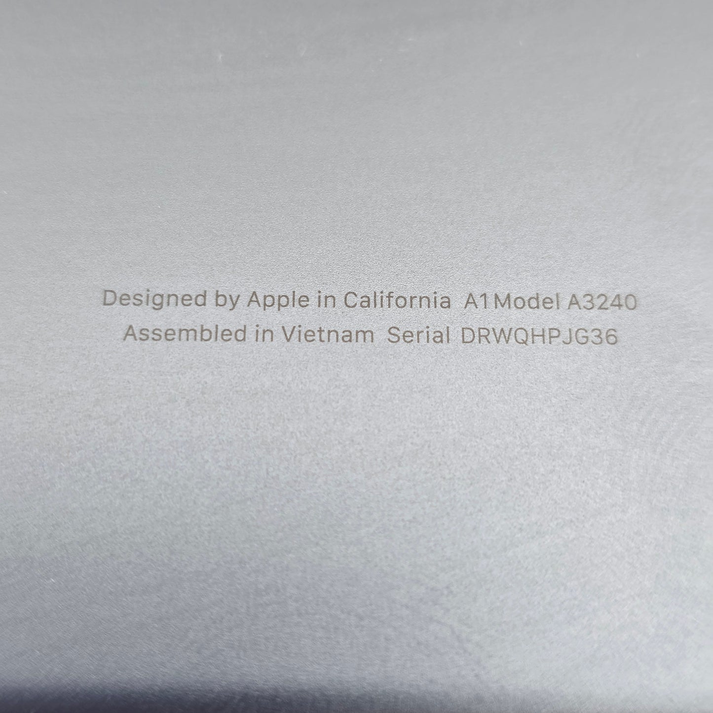 New 2025 Apple MacBook Air 13.3" M4 8C GPU 4.5GHz 16GB RAM 256GB SSD A3240