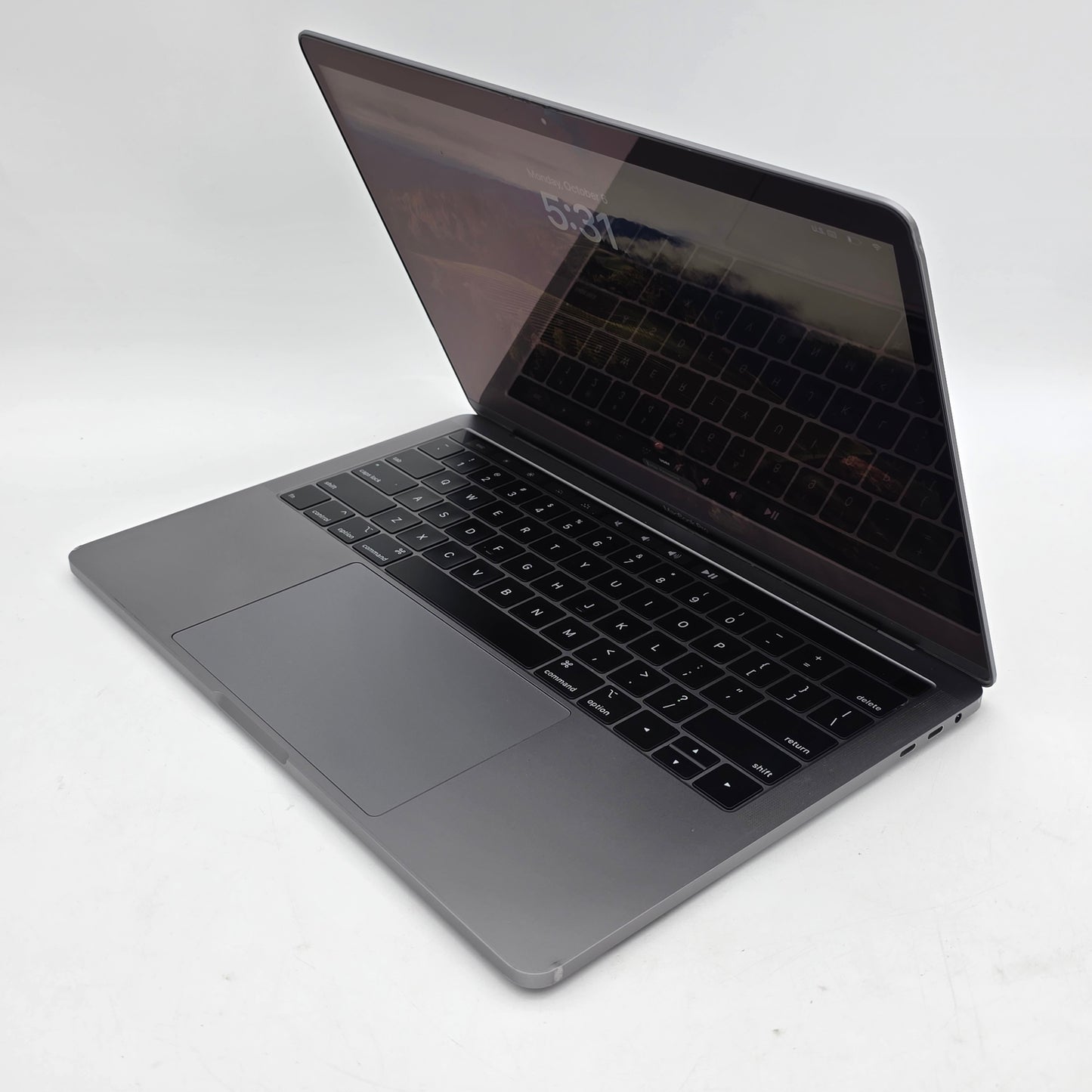 2018 Apple MacBook Pro 13.3" i5 1.7GHz 8GB RAM 256GB SSD Silver A1989