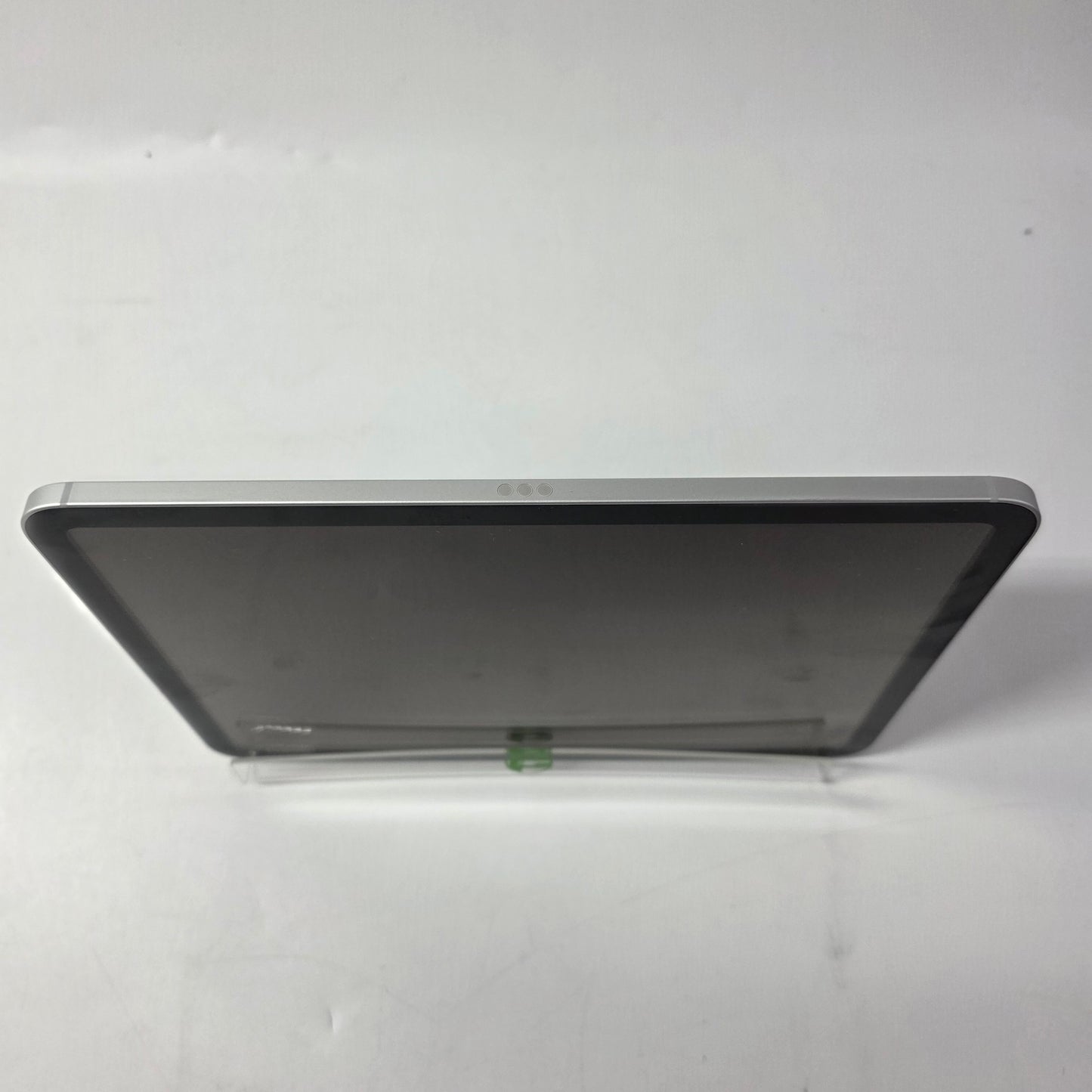 WiFi Only Apple iPad 10th Gen 64GB Silver NQ6J3LL/A