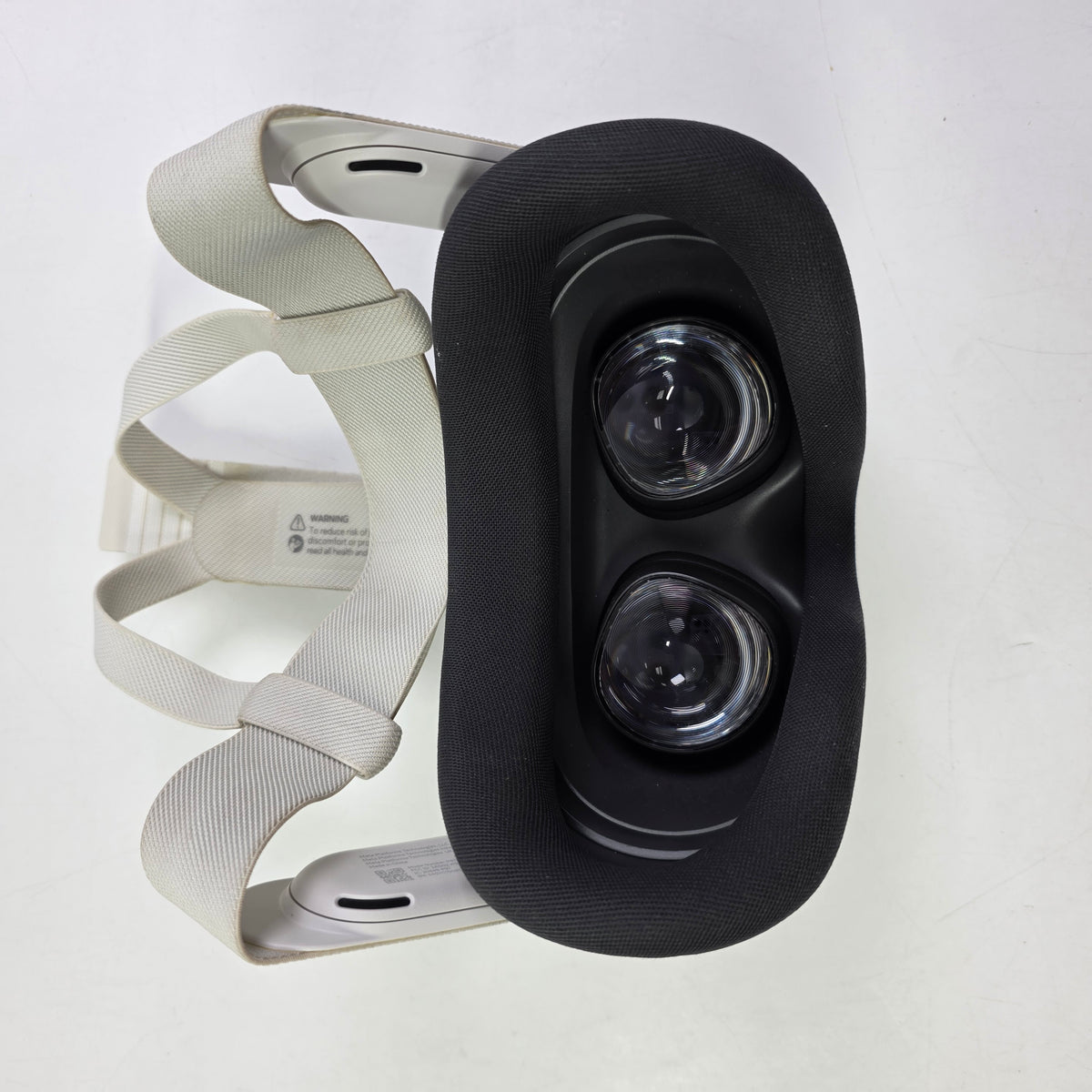 Meta Quest 3S 128GB Standalone All-in-One VR Headset P97