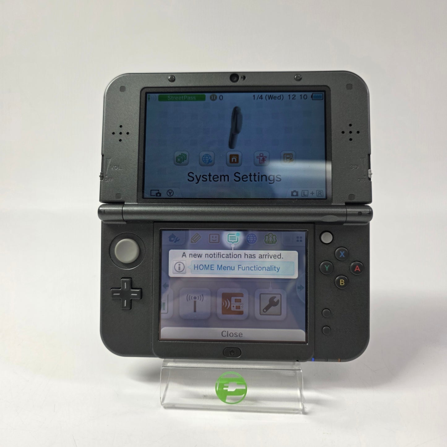 Nintendo 3DS XL Handheld Game Console RED-001 Silver/Black