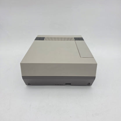Nintendo Entertainment System NES Video Game Console NES-001 Gray