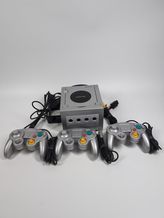 Nintendo GameCube Video Game Console DOL-101 Silver