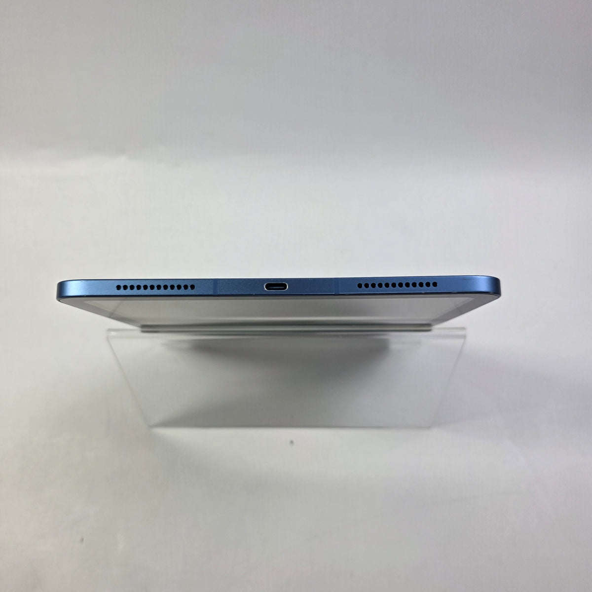 Factory Unlocked Apple iPad 10th Gen 64GB Blue MQ6K3LL/A