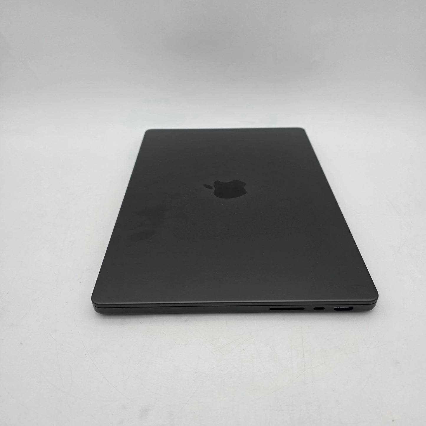 2024 Apple MacBook Pro 14" M4 10C GPU 4.5GHz 16GB RAM 512GB SSD MW2U3LL/A