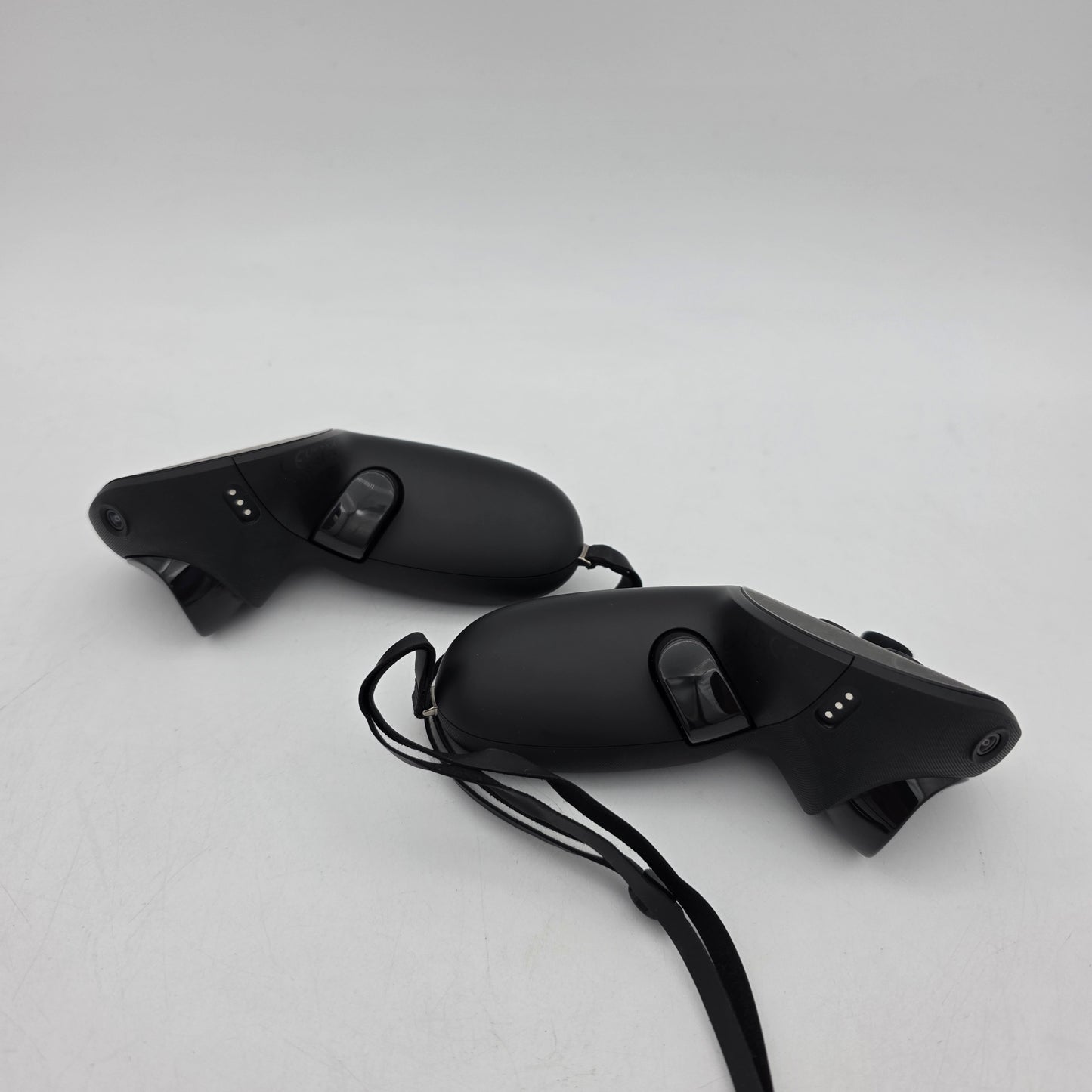 Meta Quest Pro 256GB Standalone All-in-One VR Headset DK94EC