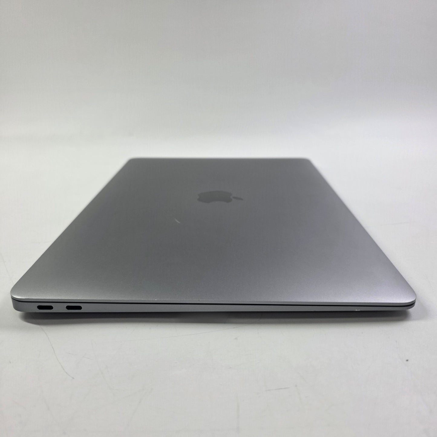 2020 Apple MacBook Air 13.3" M1 8C GPU 3.2GHz 8GB RAM 256GB SSD A2337