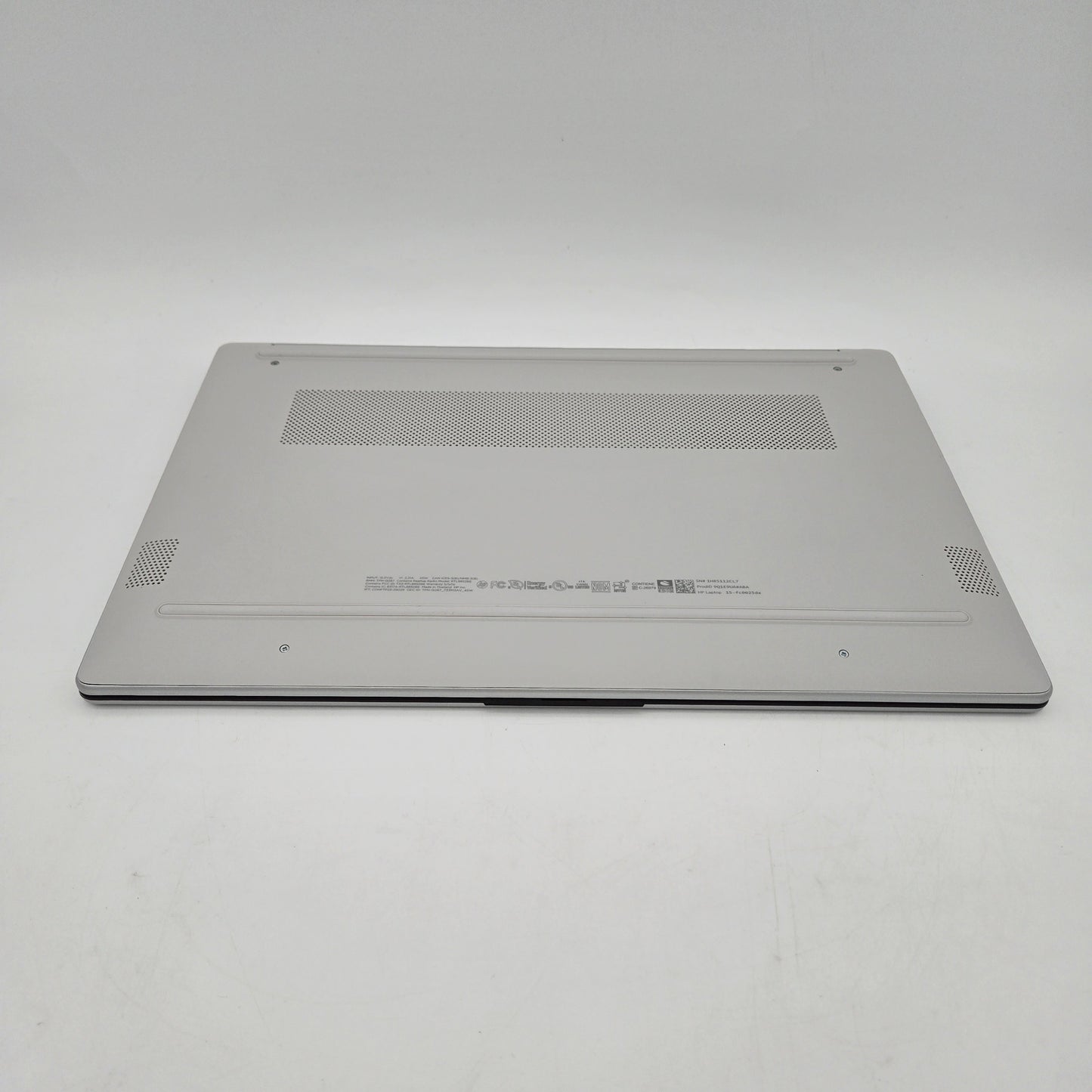 HP Laptop 15-FC0025DX 15" AMD Ryzen 5 7520U 2.8GHz 8GB RAM 512GB SSD