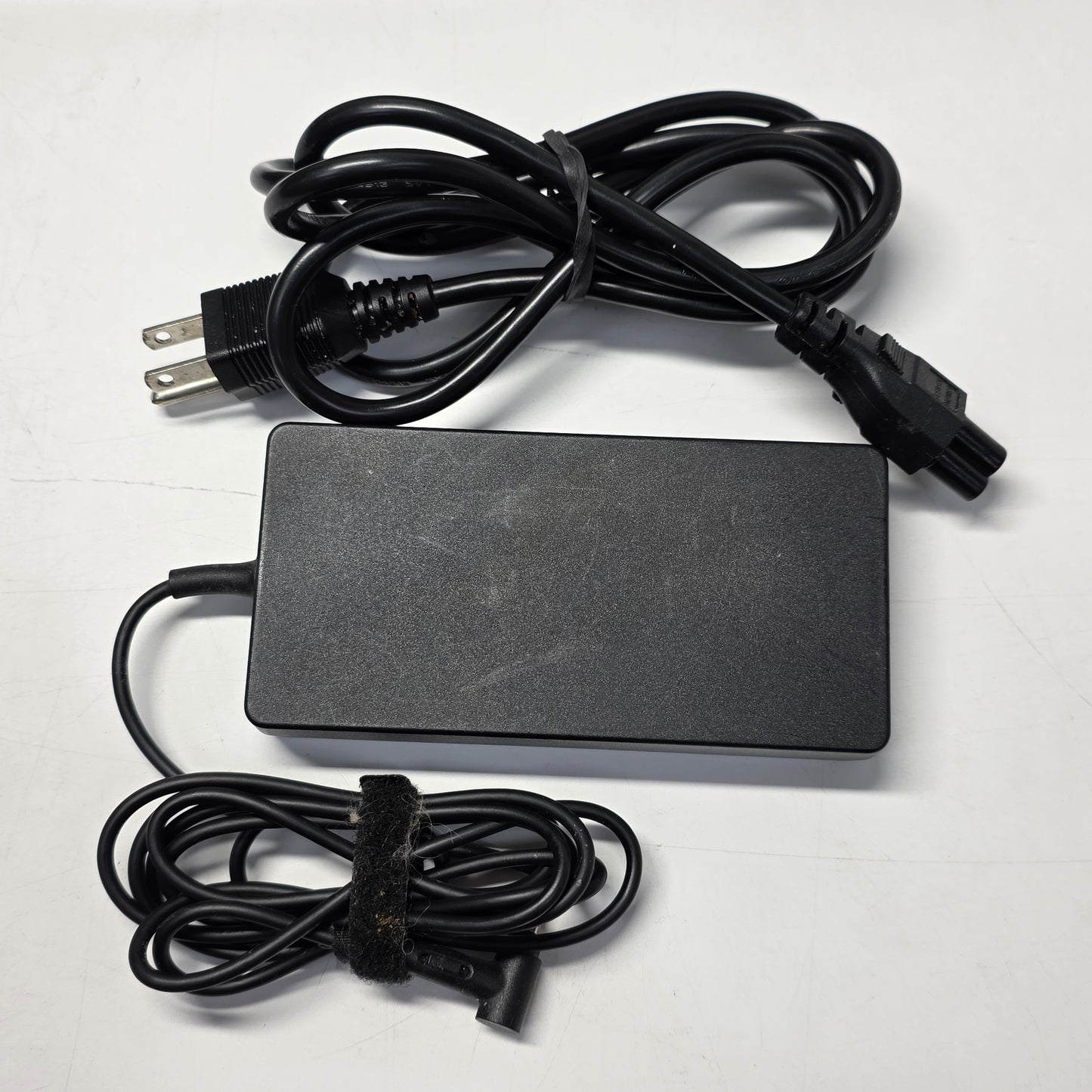 MSI Thin 15 B13VE 15.6" i5-13420H 2.1GHz 16GB RAM 512GB SSD GeForce RTX 4050