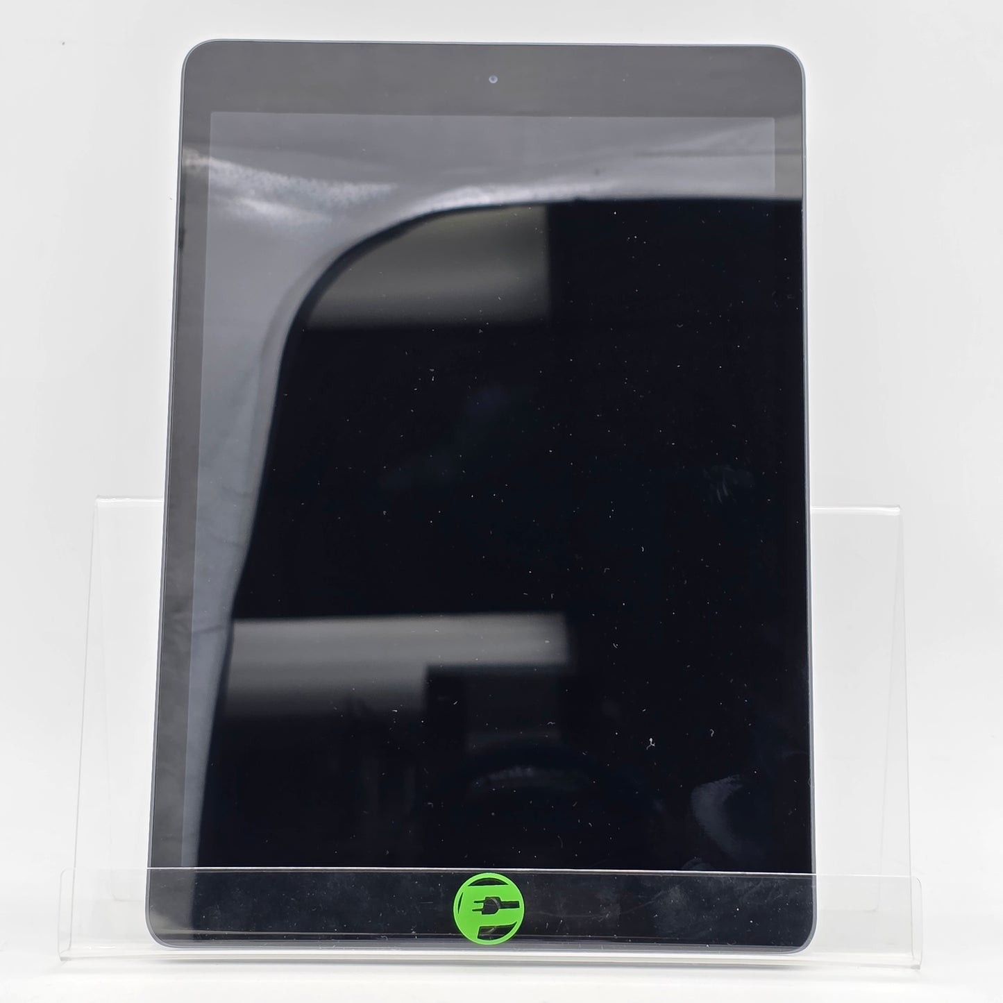 WiFi Only Apple iPad 8th Gen 128GB 18.6.2 Space gray MYLD2LL/A Engraved