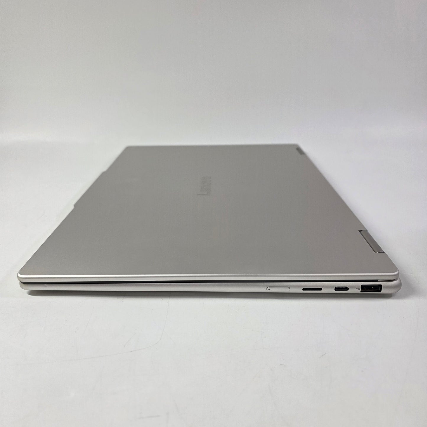 Lenovo Yoga 7 2-in-1 16AKP10 16" ryzen 7 3500 3.6GHz 16GB RAM 1TB SSD