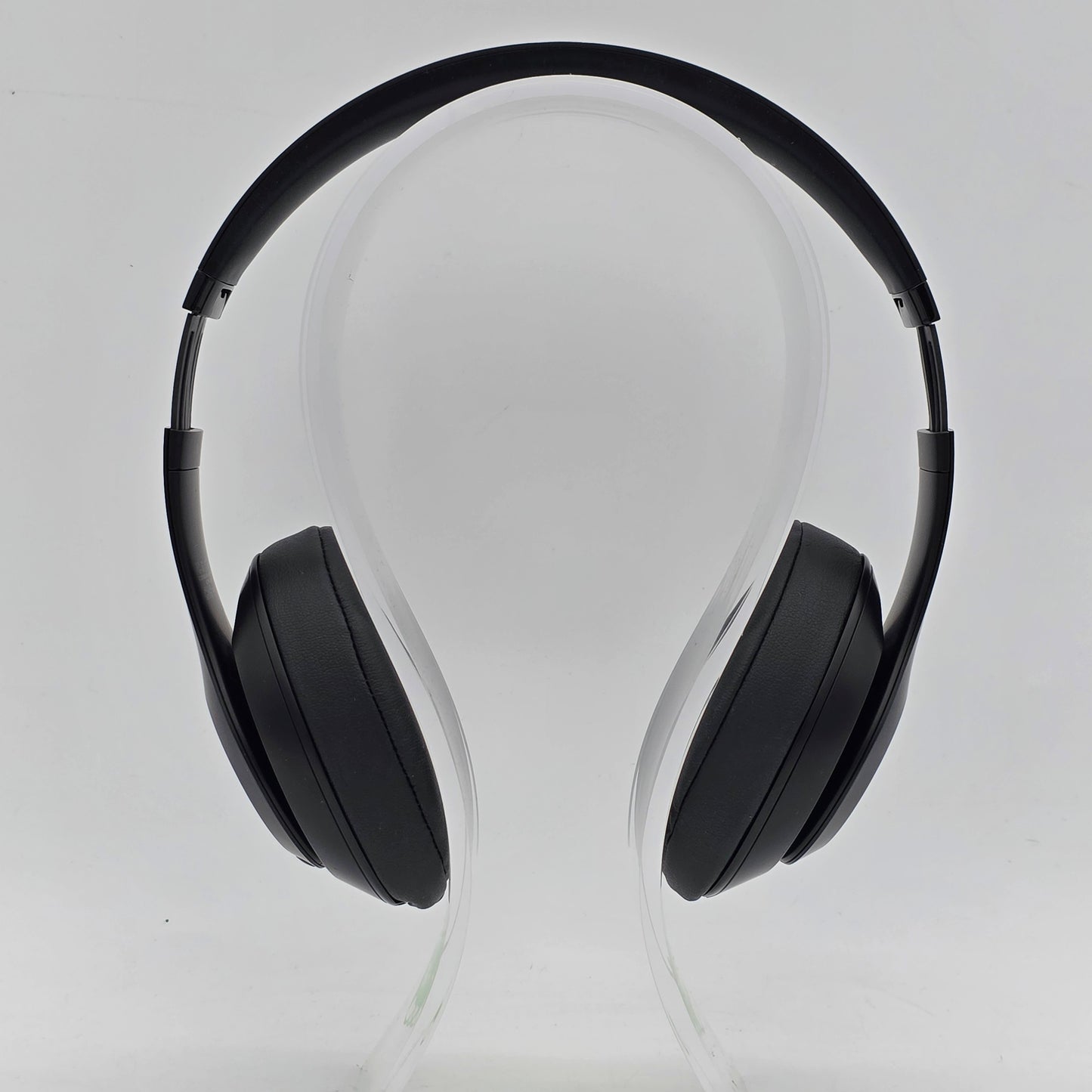 Beats Studio3 Wireless Over-Ear Bluetooth Headphones Black A1914