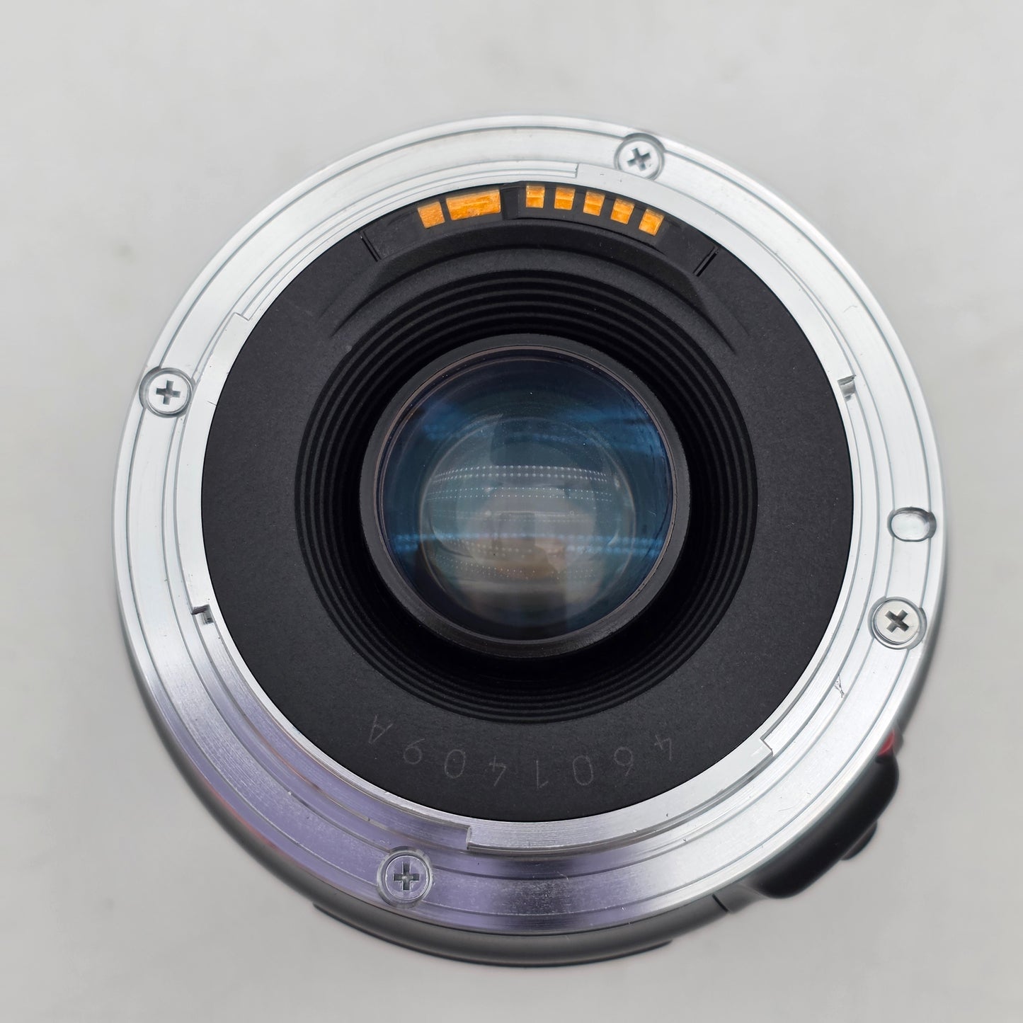 Canon AF Zoom Lens 28-105mm f/3.5-4.5 Auto & Manual Lens