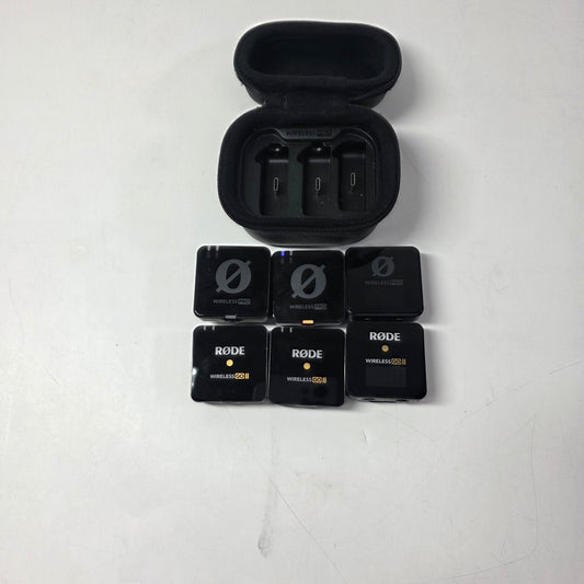 LOT of 6 Rode Microphones