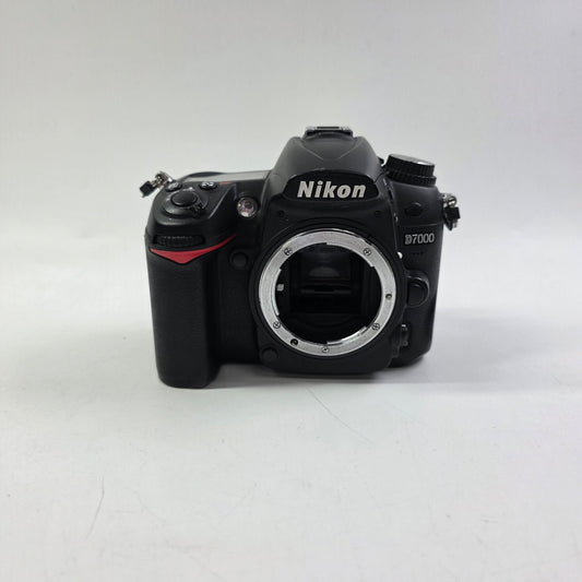 Nikon D7000 16.2MP Digital SLR DSLR Camera